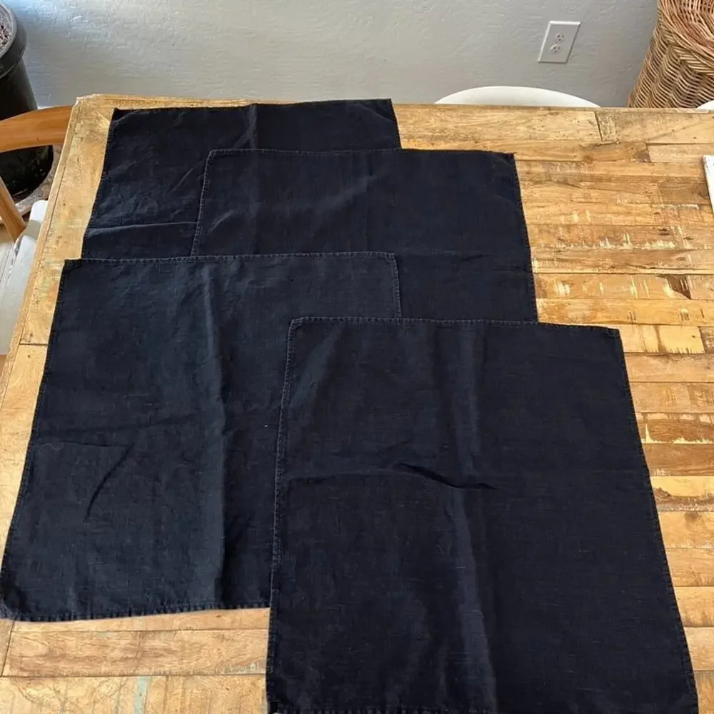Black Linen Napkins Set of 4 19